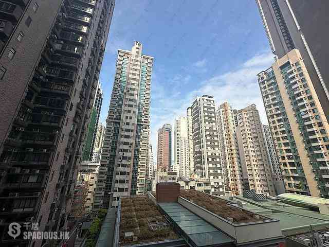 Sai Ying Pun - Yue Sun Mansion Block 1 11