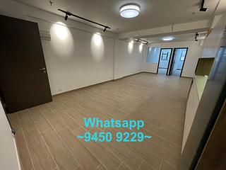 Sheung Wan - Des Voeux Building 02
