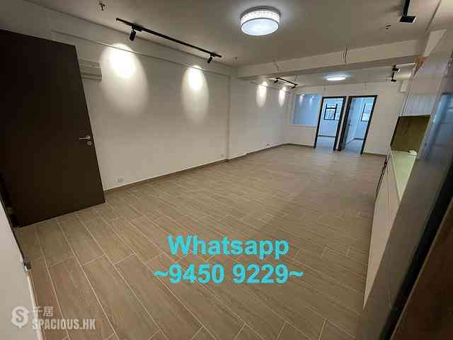 Sheung Wan - Des Voeux Building 02