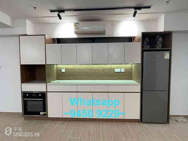 Sheung Wan - Des Voeux Building 04
