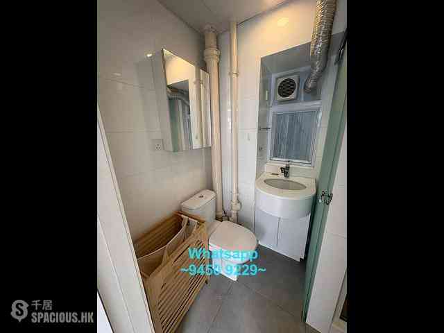 Sheung Wan - Yu Hing Mansion 04