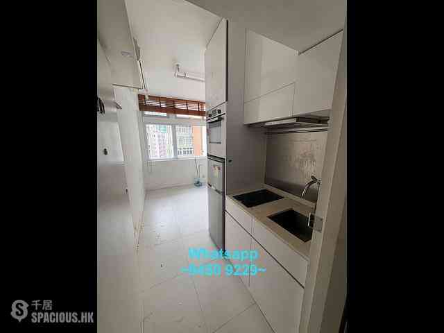 Sheung Wan - Yu Hing Mansion 08