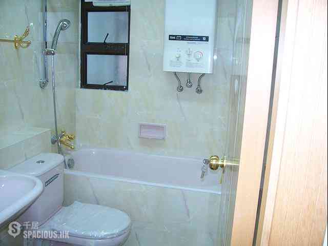 Yau Yat Chuen - Village Gardens Phase 2 11