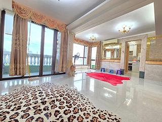 Yau Yat Chuen - Village Gardens Phase 2 15