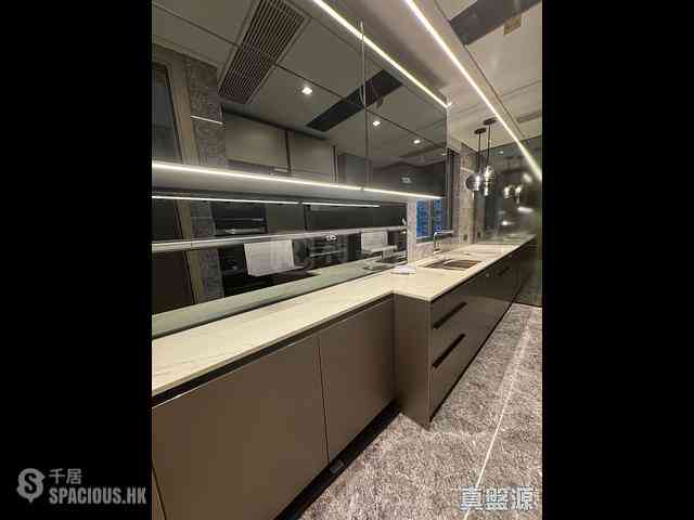 North Point - Victoria Harbour Phase 2B-3 Tower 2 07