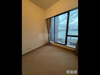 North Point - Victoria Harbour Phase 2B-3 Tower 2 09