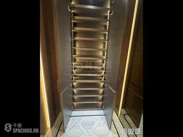 North Point - Victoria Harbour Phase 2B-3 Tower 2 12