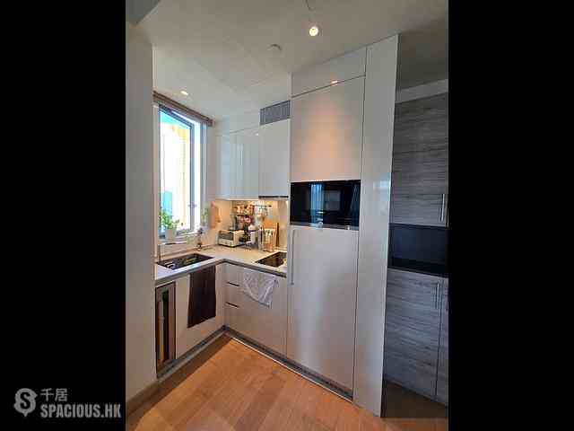 Sai Wan Ho - Island Residence 04