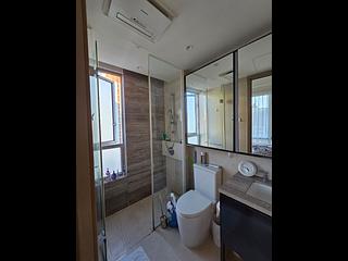 Sai Wan Ho - Island Residence 05