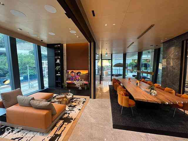 Quarry Bay - The Holborn Block B 01