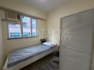 Mid Levels West - Bonanza Court 04