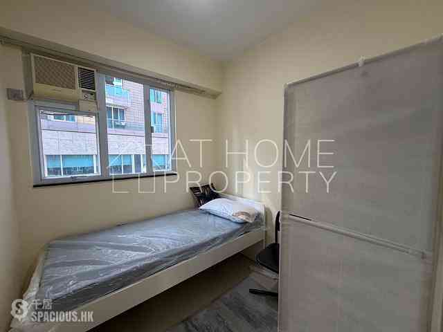 Mid Levels West - Bonanza Court 04
