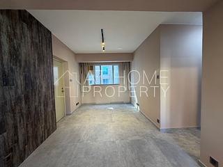 Mid Levels West - Bonanza Court 03