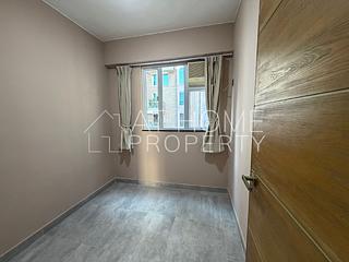 Mid Levels West - Bonanza Court 04