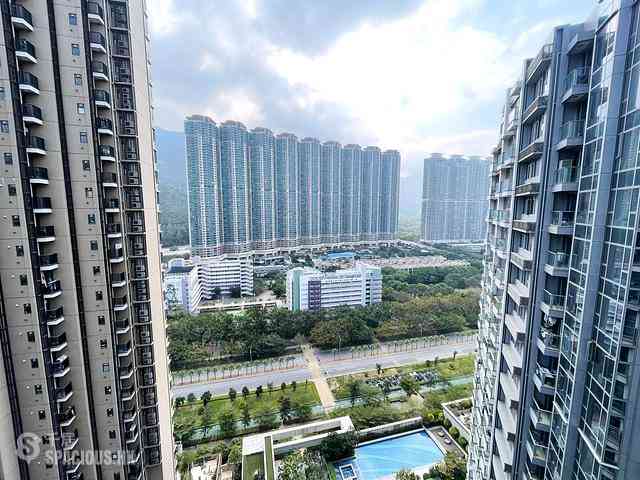 Tung Chung - Century Link Phase 1 Tower 5B 01