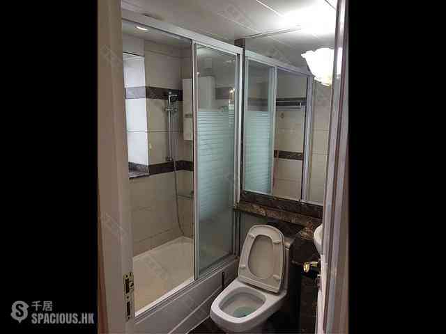Tsim Sha Tsui - The Victoria Towers Tower 3 03