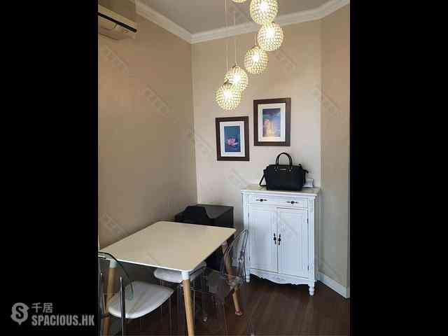 Tsim Sha Tsui - The Victoria Towers Tower 3 05