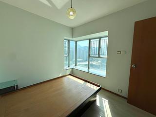 Tung Chung - Seaview Crescent 08