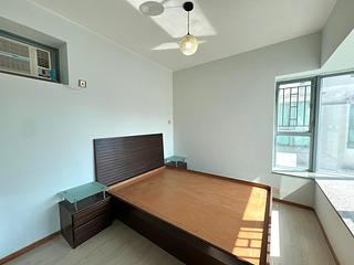 Tung Chung - Seaview Crescent 09