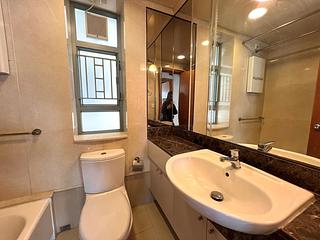 Tung Chung - Seaview Crescent 11
