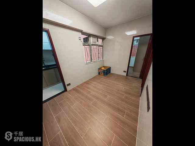 North Point - Aik San Mansion 04