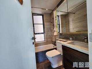 Tseung Kwan O - Savannah Block 1 03