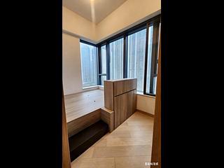 Lohas Park - Manor Hill 03