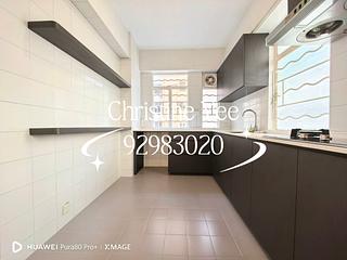 Happy Valley - 10-12, Shan Kwong Road 04
