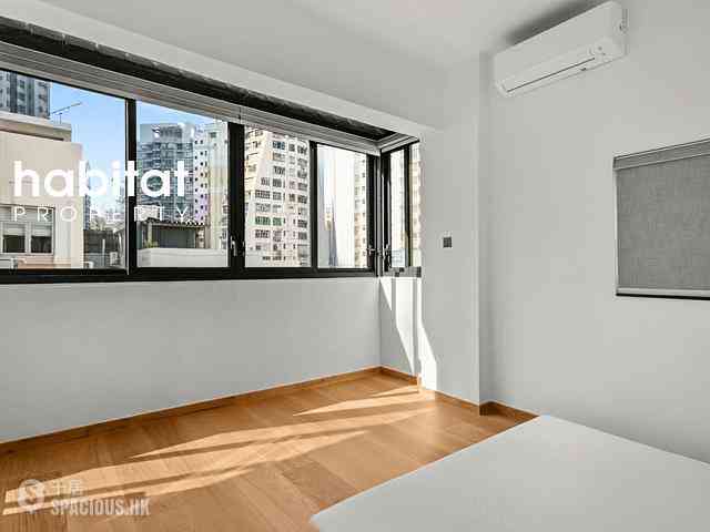 Central - 6, Mee Lun Street 06