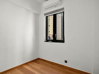 Central - 6, Mee Lun Street 09