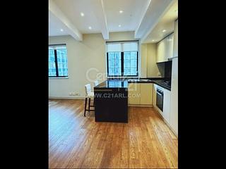 Soho - 33-35, Bridges Street 02