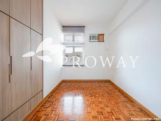 Pok Fu Lam - Bisney Villas 08
