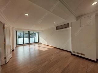 The Peak - 11-21, Watford Road 08