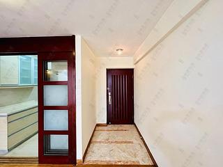 Wan Chai - Phoenix Court Block 1 02