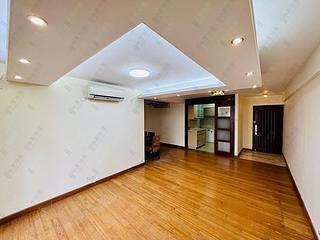 Wan Chai - Phoenix Court Block 1 04