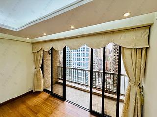 Wan Chai - Phoenix Court Block 1 08
