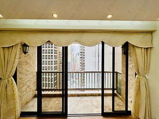 Wan Chai - Phoenix Court Block 1 09