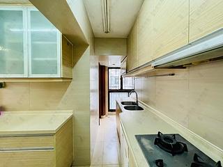 Wan Chai - Phoenix Court Block 1 12