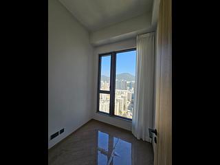 Cheung Sha Wan - Bondlane 09