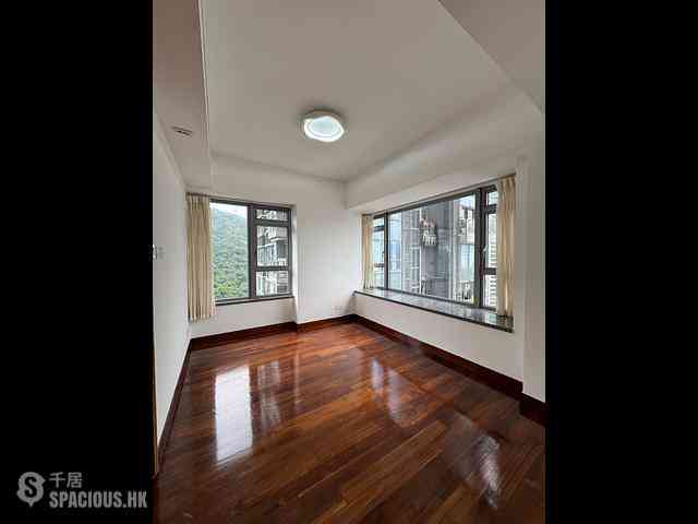 Tai Hang - Serenade Block 1 03