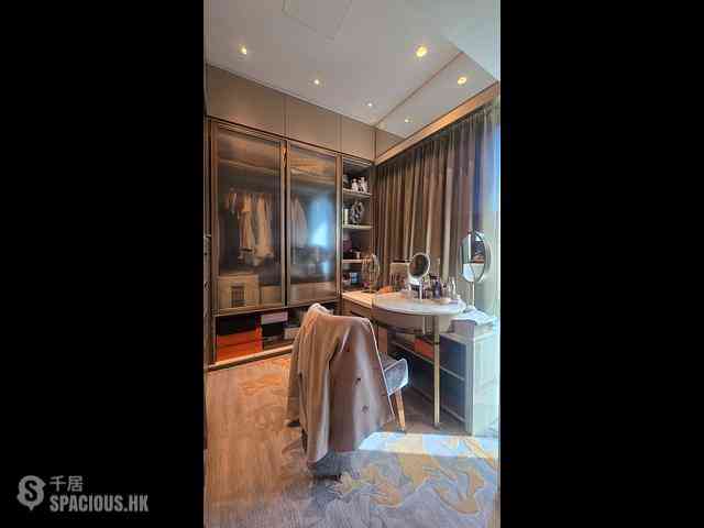 Sha Tin - St Moritz 11