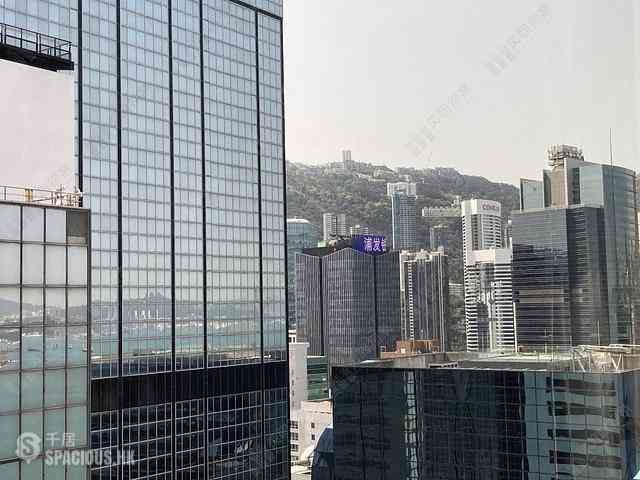 Wan Chai - Convention Plaza Apartments 01