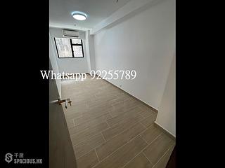 Sheung Wan - Des Voeux Building 05