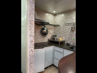 Sheung Wan - 177, Queen's Road West 05