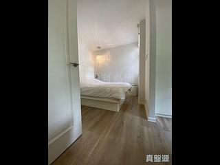 Tai Koo Shing - Tai Koo Shing 04