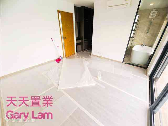 Clear Water Bay - Tai Hang Hau 06