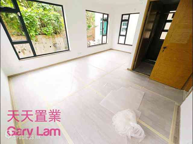 Clear Water Bay - Tai Hang Hau 23