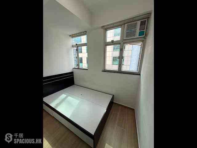 Mong Kok - Hang Lung Mansion 11