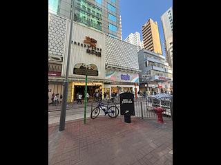 Mong Kok - Hang Lung Mansion 19
