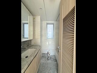Yau Tong - The Coast Line Phase 2 The Coast Line I﻿I Tower 2A 07